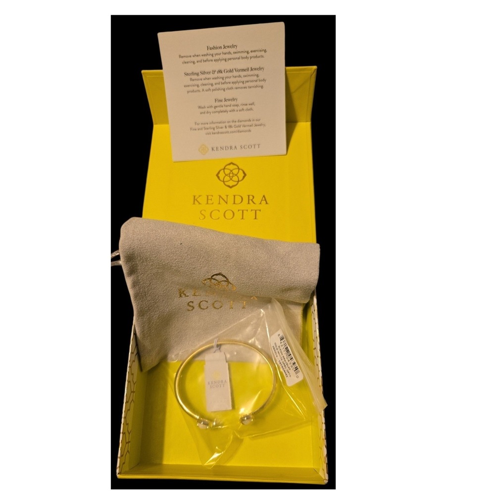Kendra Scott Elton Gold Tone White Opal Cuff Bracelet New In Box - Picture 2 of 3